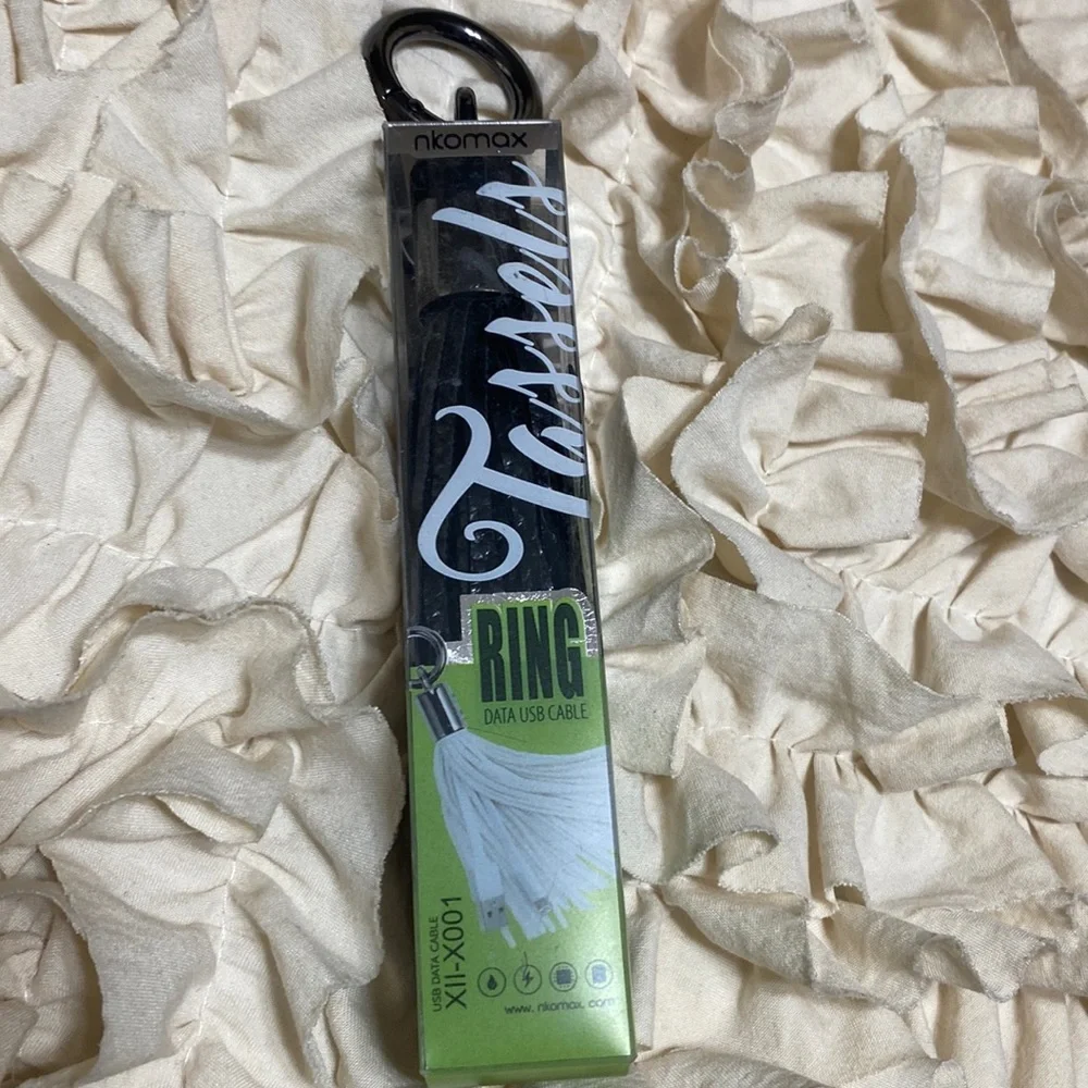 Purse Tassels Ring Data USB cable! Great and convenient item!Brand New Black